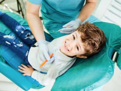 Dentist in Woodland Hills